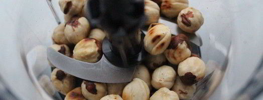 штоллен с вяленой клюквой и фундуком. Шаг 2