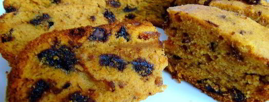 тыквенный кекс с шоколадом и изюмом. Шаг 11