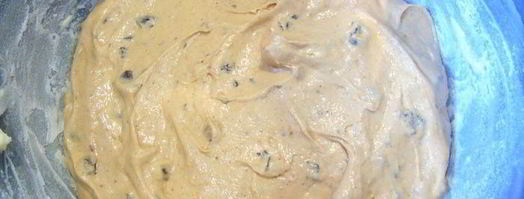 тыквенный кекс с шоколадом и изюмом. Шаг 10