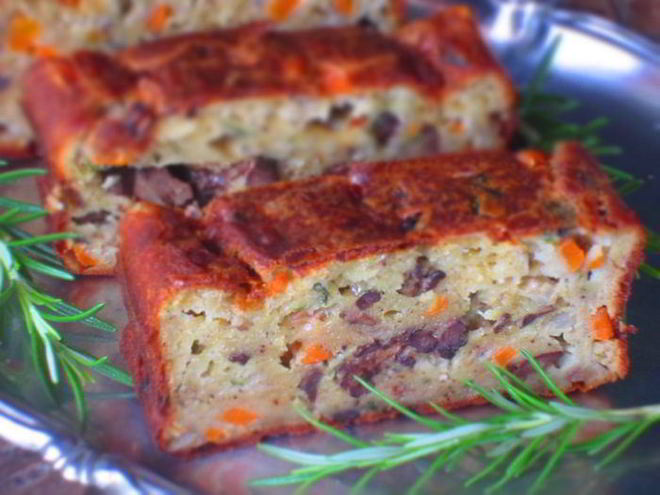 Рецепт закусочного кекса с куриной печенью