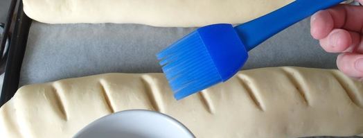 багеты на яичных белках. Шаг 15