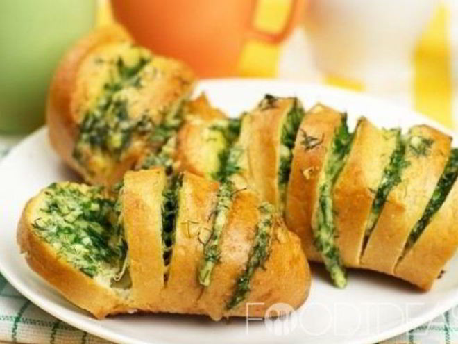 Рецепт батона с чесноком