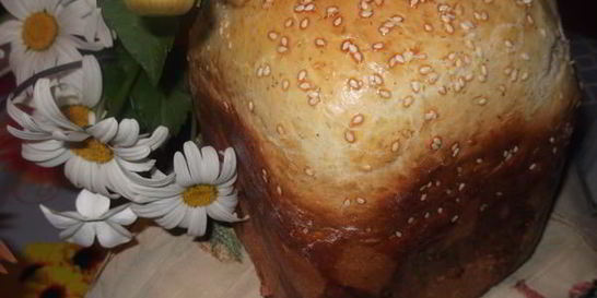 Белый хлеб с чесноком и укропом