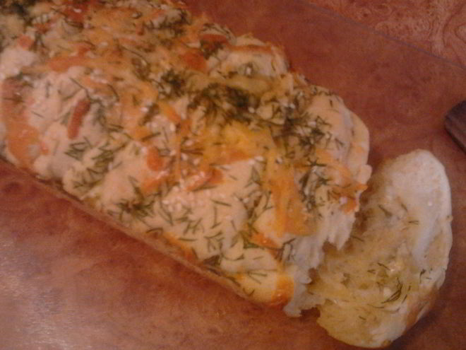 Рецепт чесночного хлеба с зеленью