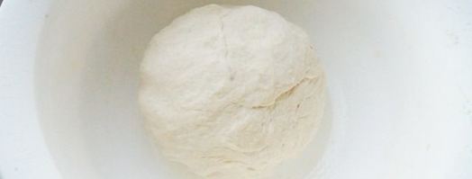 хлеб на рикотте с зеленым луком. Шаг 2