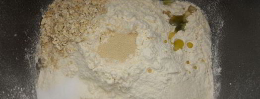 хлеб с брынзой в хлебопечке. Шаг 2