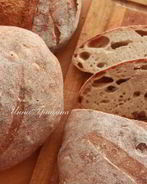 Хлеб с фенхелем на виноградной закваске