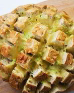 Хлеб с сыром в духовке