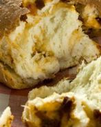 Хлеб с вялеными помидорами и тимьяном