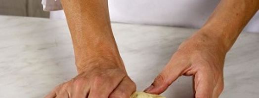 хлеб с вялеными помидорами и тимьяном. Шаг 2