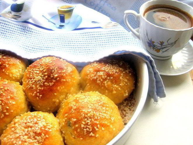 Рецепт хлеба закусочного с оливками и сыром