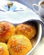 Хлеб закусочный с оливками и сыром