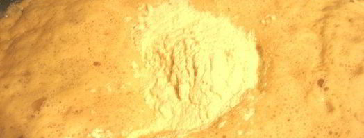 хлеб закусочный с оливками и сыром. Шаг 2