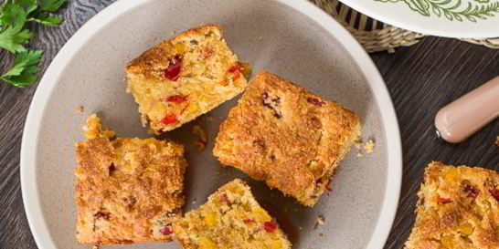 Кукурузный хлеб с сыром