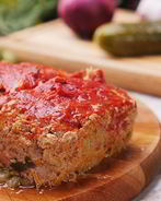 Мясной хлеб с огурцами