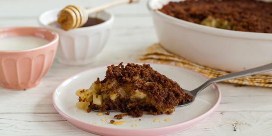 Пудинг из черного хлеба и яблок