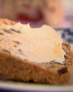 Сладкий хлеб с апельсиновым сыром