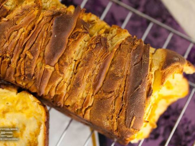 Рецепт сырного хлеба на белом вине