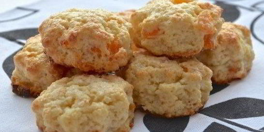 Яблочные сконы с лимоном