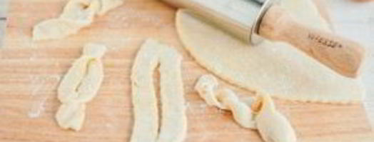 хворост на молоке. Шаг 4