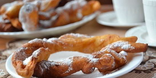 Хворост на ряженке