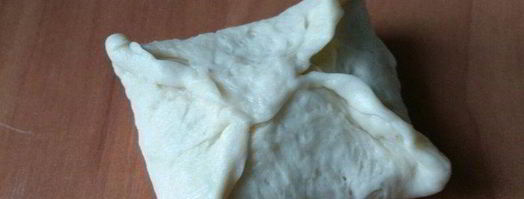 конвертики с перепелиным яйцом и зеленью. Шаг 16