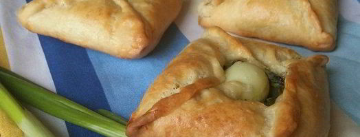 конвертики с перепелиным яйцом и зеленью. Шаг 18