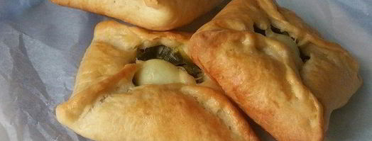 конвертики с перепелиным яйцом и зеленью. Шаг 21