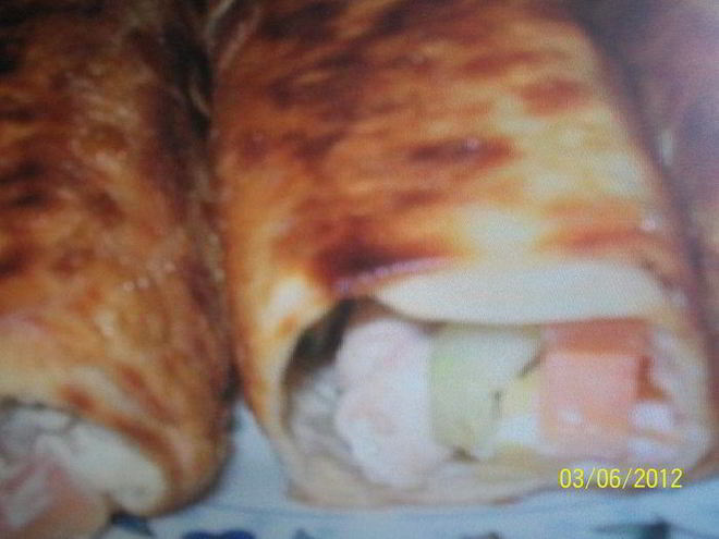 Рецепт лаваша из курицы с чесночным соусом