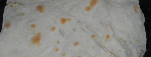 лаваш на сковороде. Шаг 3