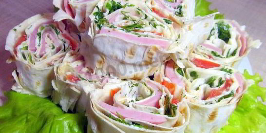 Лаваш с колбасой и сыром