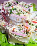 Лаваш с колбасой и сыром