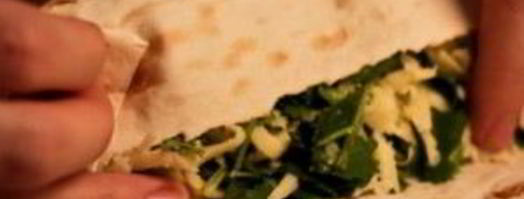 лаваш с сулугуни и кинзой. Шаг 8