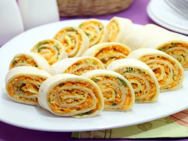 Рецепт рулетиков из лаваша