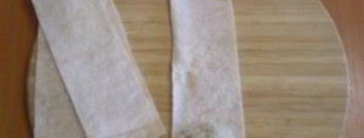 трубочки из лаваша, запеченные в духовке. Шаг 4