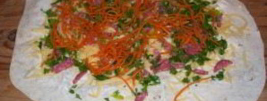 закуска из лаваша с корейской морковкой. Шаг 3