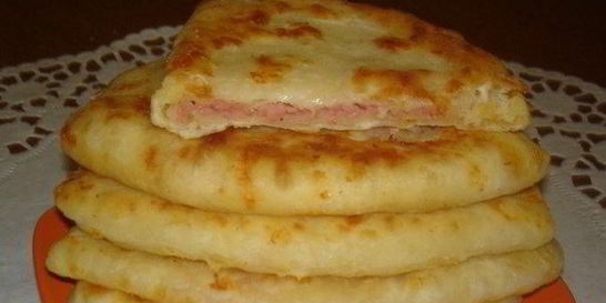 Быстрые сырные лепешки