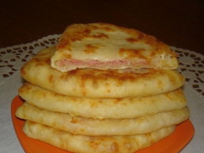 Рецепт быстрых сырных лепешек