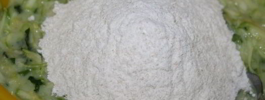 диетическая кабачковая лепешка. Шаг 3