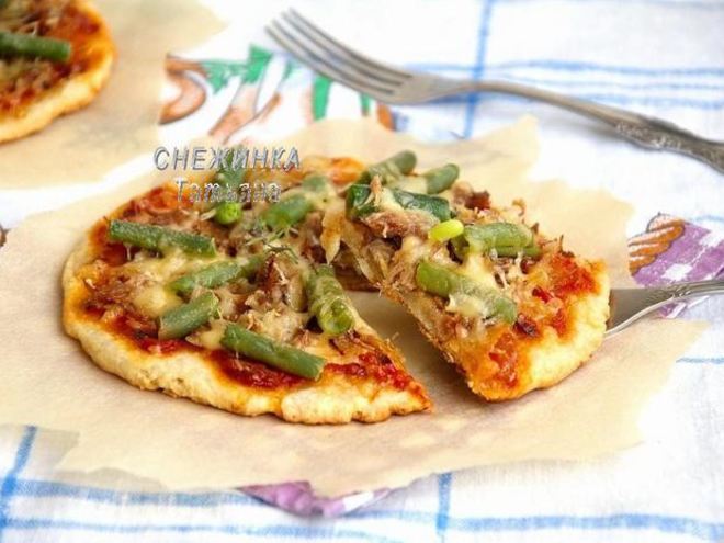 Рецепт домашних творожных лепешек с мясом, овощами и сыром