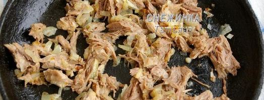 домашние творожные лепешки с мясом, овощами и сыром. Шаг 3