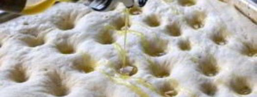 фокачча с маслинами и розмарином. Шаг 11