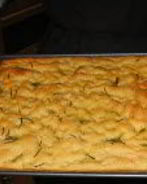 Фокачча с розмарином и фокачча с оливками и томатами