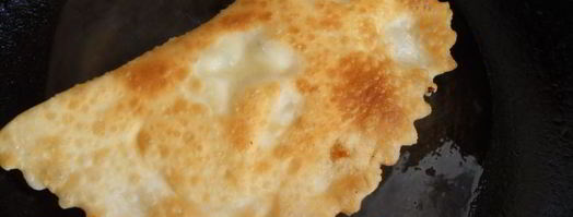 хрустящие лепешки с сыром фета и зеленью. Шаг 8