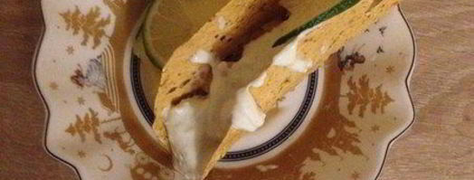 кусочки курицы в индийской лепешке с манго и лаймовой заправкой. Шаг 20