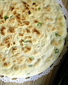 Лепешка с зеленым луком