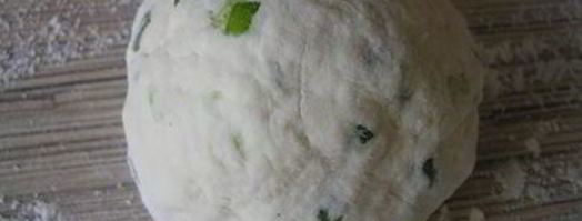 лепешка с зеленым луком. Шаг 5