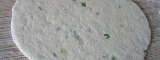 лепешка с зеленым луком. Шаг 6