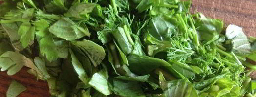 лепешки на минеральной воде с зеленью и сыром. Шаг 4