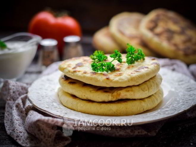 Рецепт лепешек с адыгейским сыром на сковороде